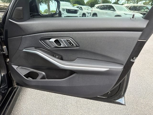 Used 2020 Black BMW 330i image 14