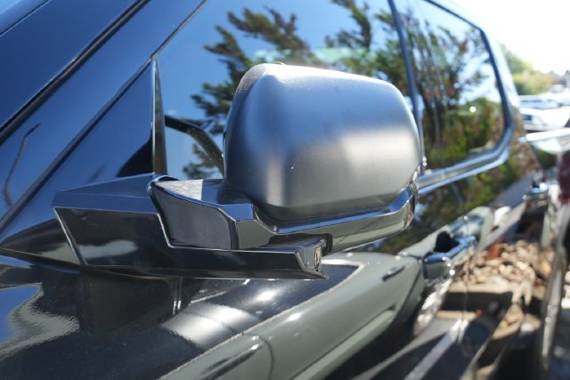 2025 Toyota Tundra SR5 - Photo 11