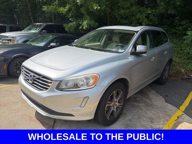 2015 Volvo XC60 T6 AWD Auto Platinum's photo