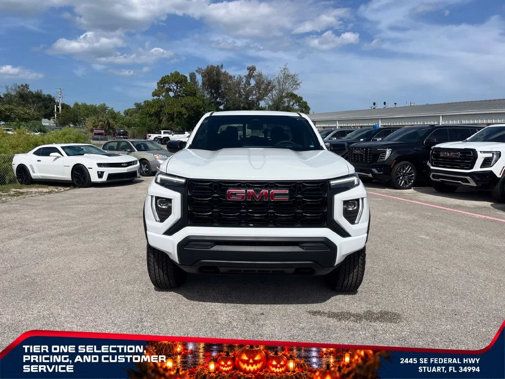 New 2026 Summit White GMC Elevation image 3
