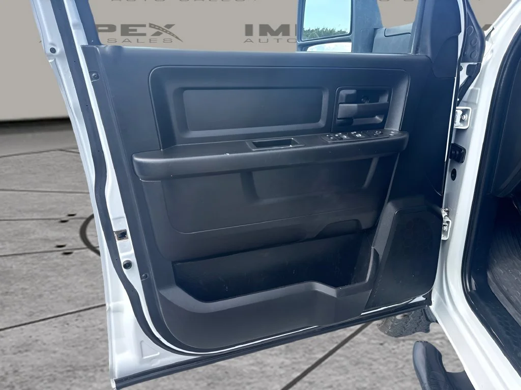 Used 2023 White Ram Tradesman image 19