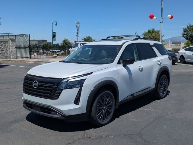 New 2026 Everest White Pearl Tricoat Nissan SL image 8