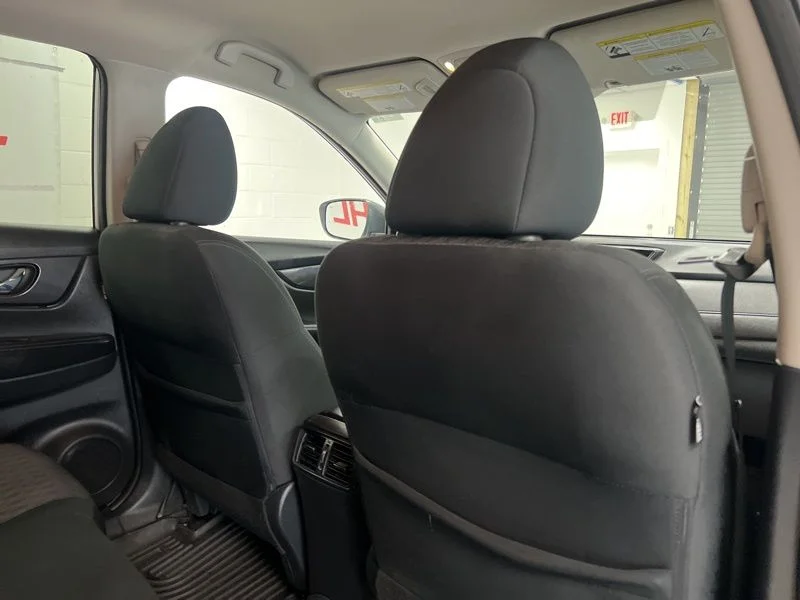 Used 2018 Silver Nissan SV image 11