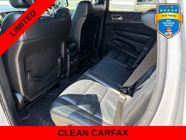 Used 2015 Silver Jeep Limited image 14