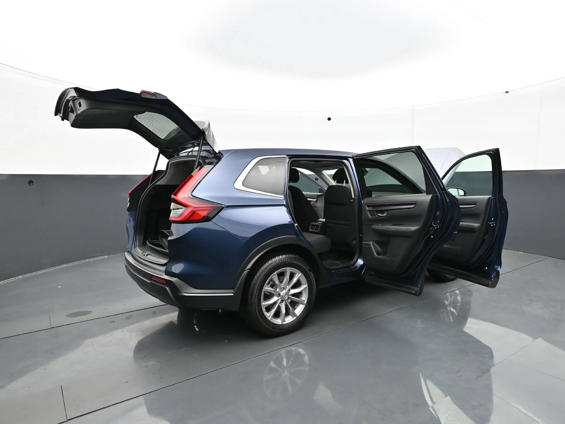 Used 2024 Blue Honda 5D WAGON EX AWD image 38