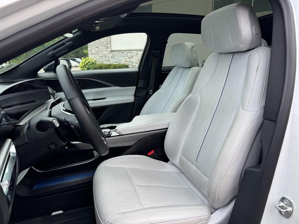 Used 2024 Crystal White Cadillac Sport image 10