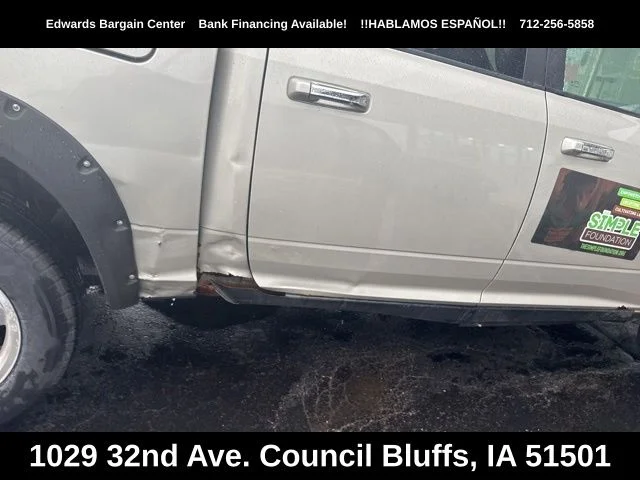 Used 2009 Silver Dodge Laramie image 4