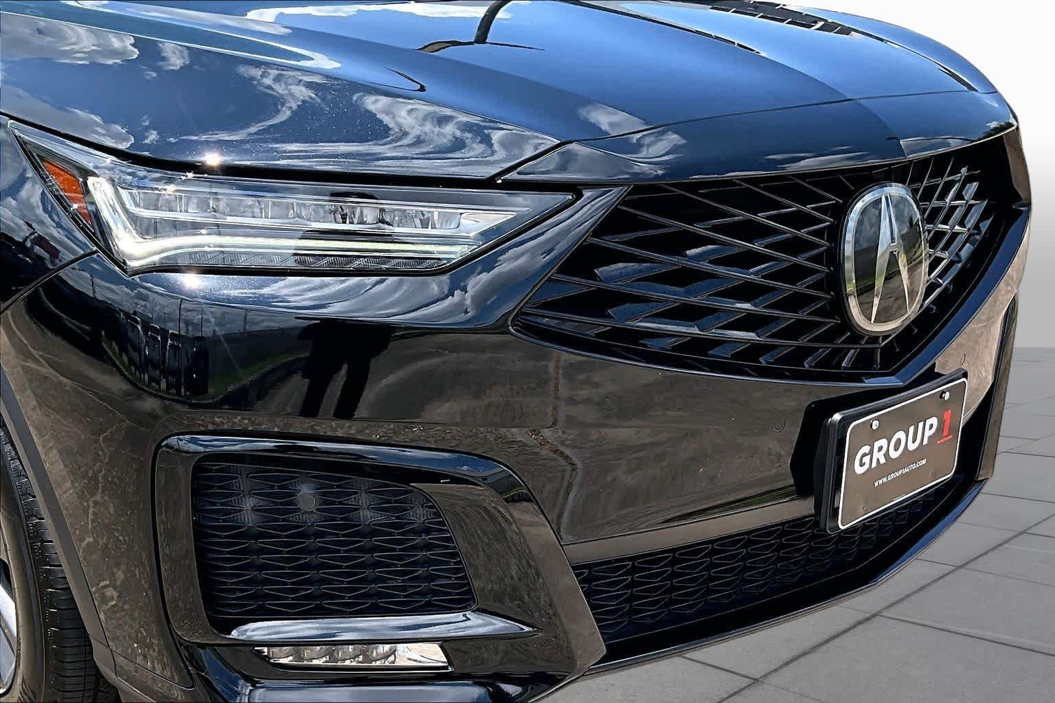 Used 2025 Majestic Black Pearl Acura w/A-Spec Package image 29