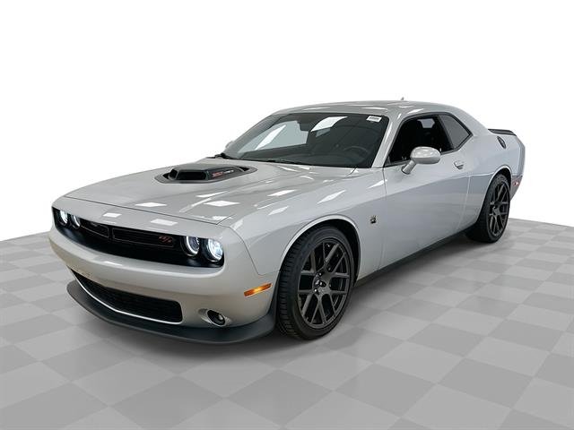 Silver 2019 Dodge Challenger Coupe Rear-Wheel Drive