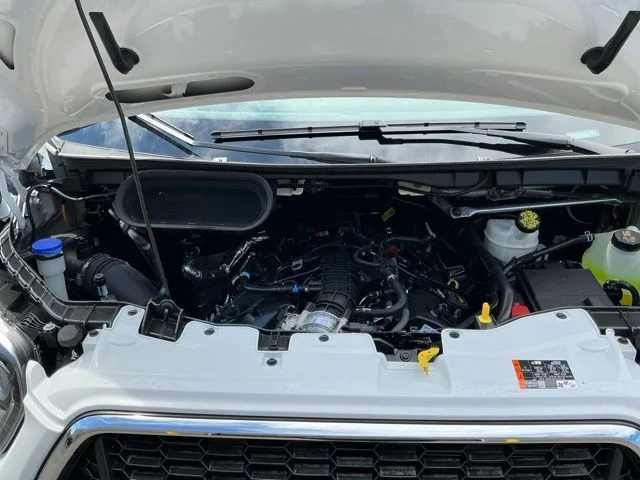 New 2026 Oxford White Ford Base image 24