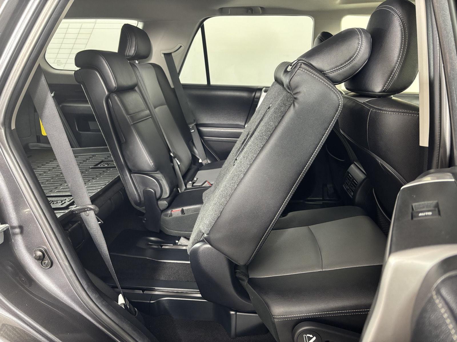 Used 2023 Magnetic Gray Metallic Toyota SR5 Premium image 18
