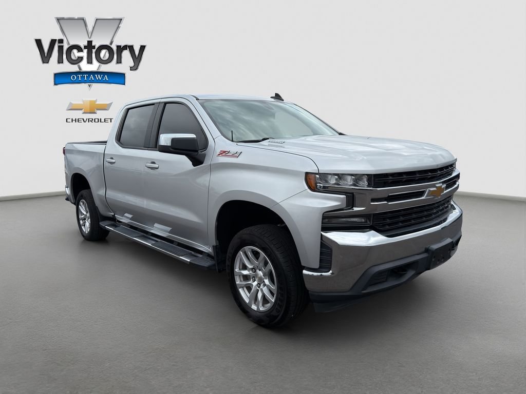 Used 2020 Silver Chevrolet LT image 8