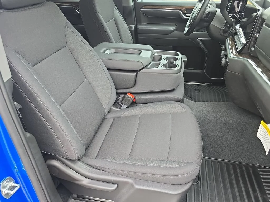 2025 Chevrolet Silverado 1500 LT - Photo 29