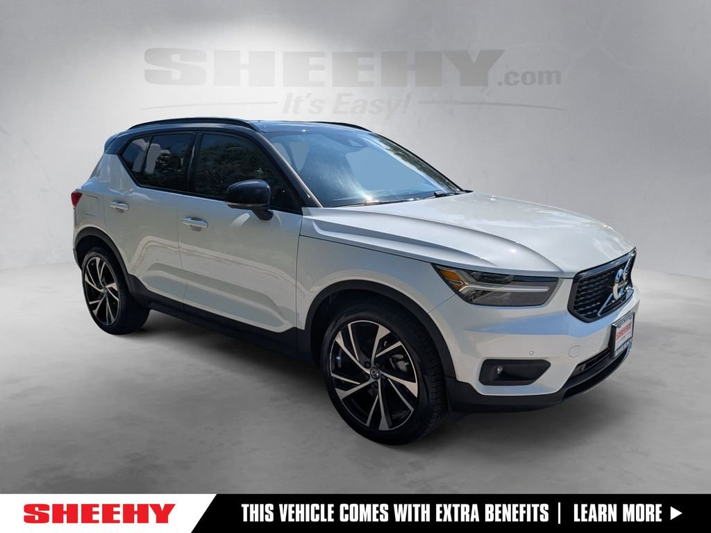 2020 Volvo XC40