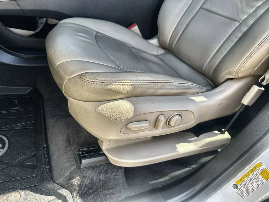 Used 2019 SATIN STEEL METALLIC Chevrolet RS image 12