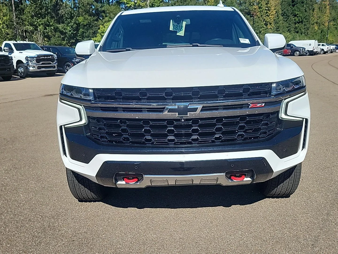 Used 2022 Summit White Chevrolet Z71 image 25