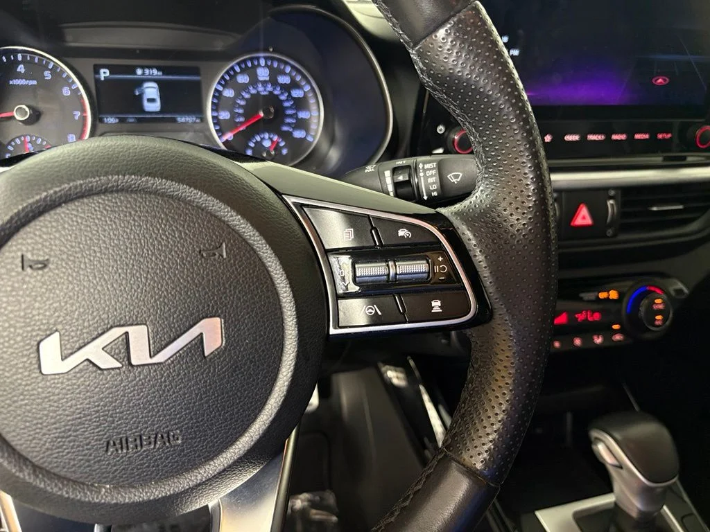 Used 2023 Black Kia GT-Line image 21