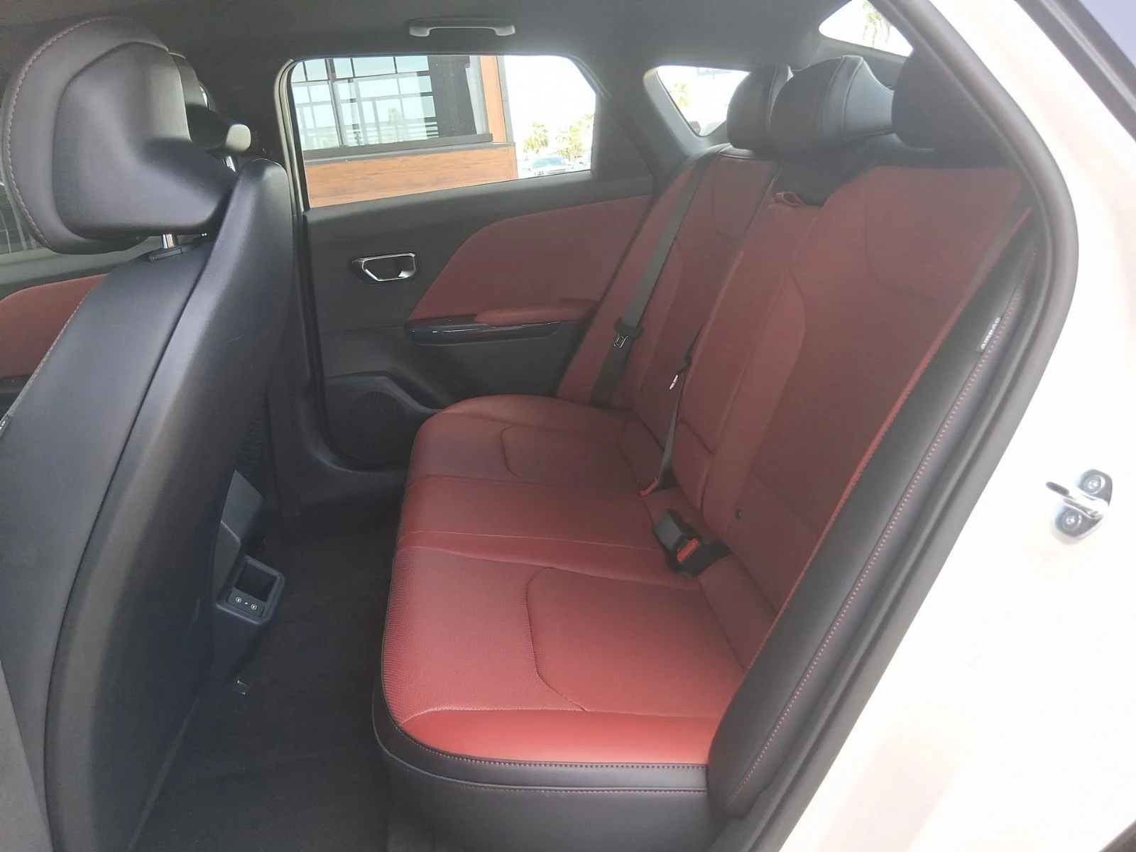 New 2026 White Kia GT-Line image 25