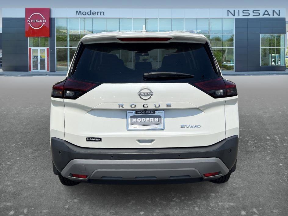 Used 2023 Pearl White Tricoat Nissan SV image 6