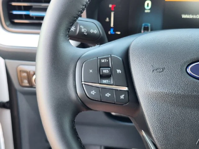 New 2026 Oxford White Ford XLT image 30