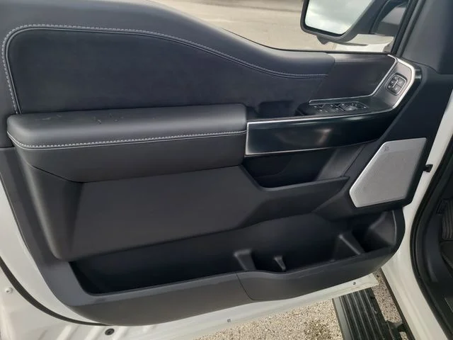 New 2026 White Metallic Ford Platinum image 17