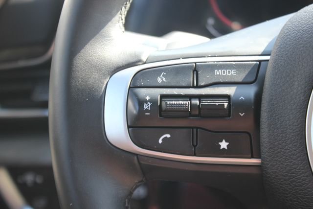 Used 2024 White Kia X-Line image 15
