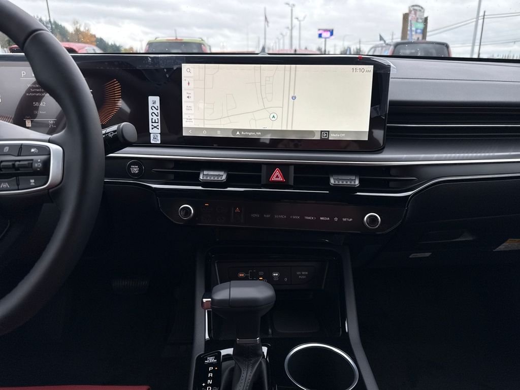 2026 Kia K5 GT-Line - Photo 24