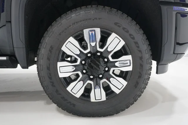 New 2026 Onyx Black GMC Denali image 5