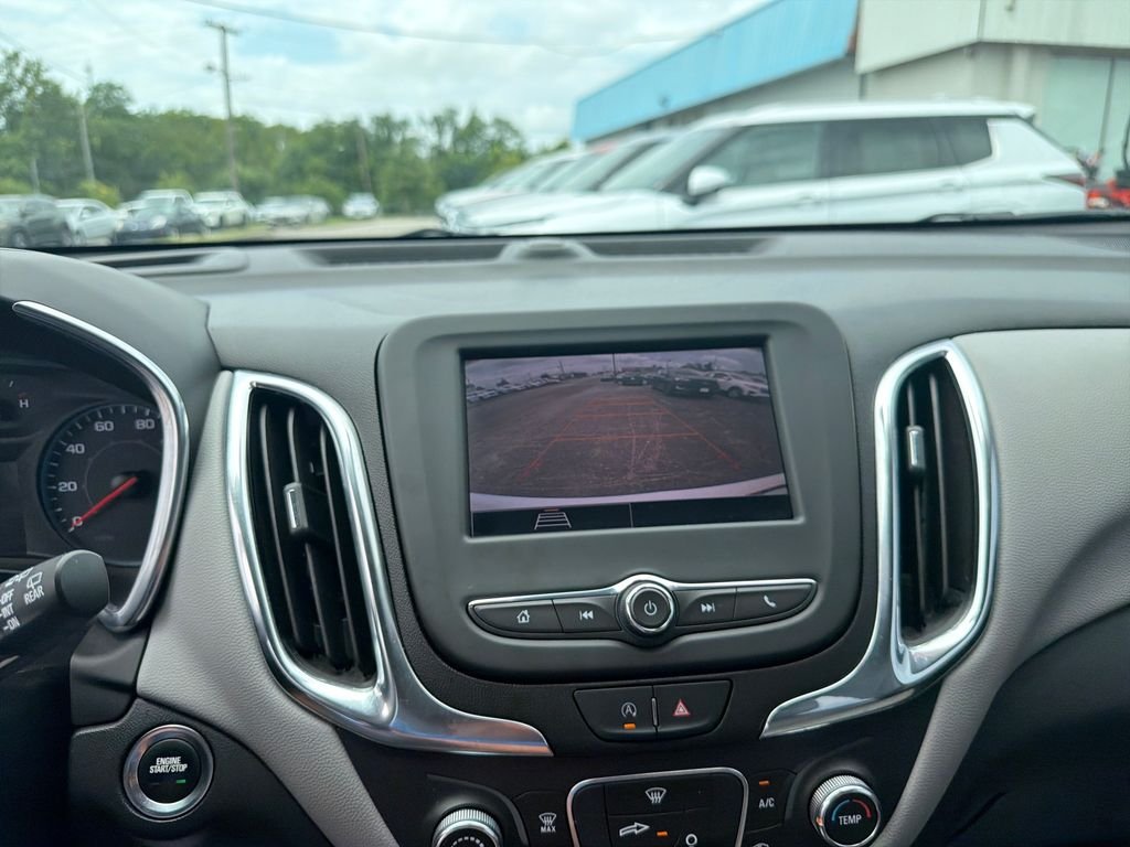 Used 2022 White Chevrolet LS image 22
