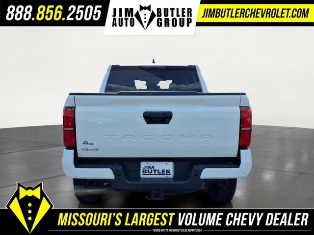 Used 2024 White Toyota SR5 image 20