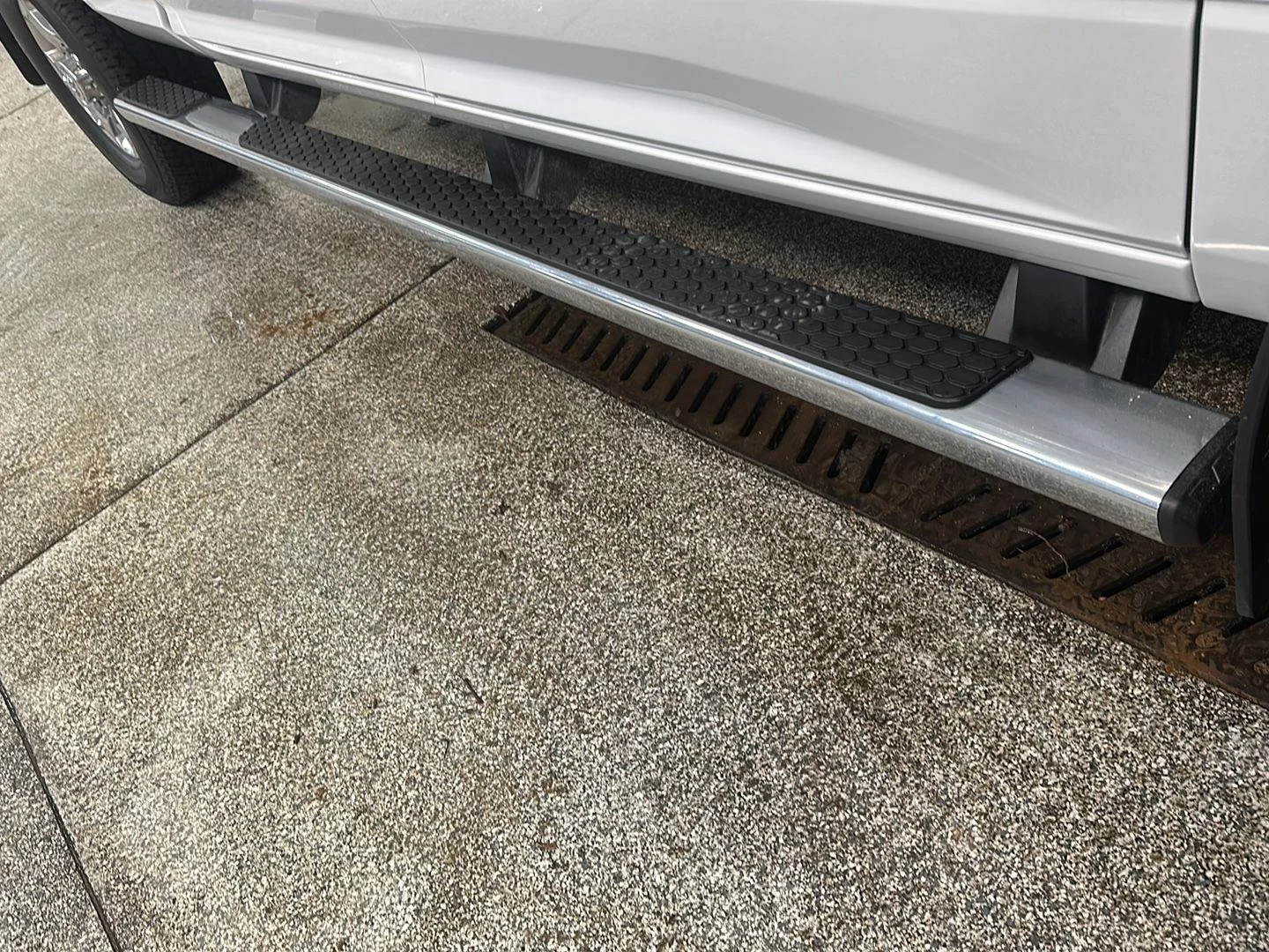 Used 2018 Bright White Clearcoat Ram Big Horn image 14