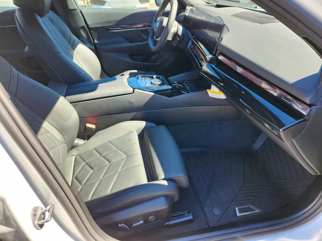 2026 BMW i5 40 - Photo 11