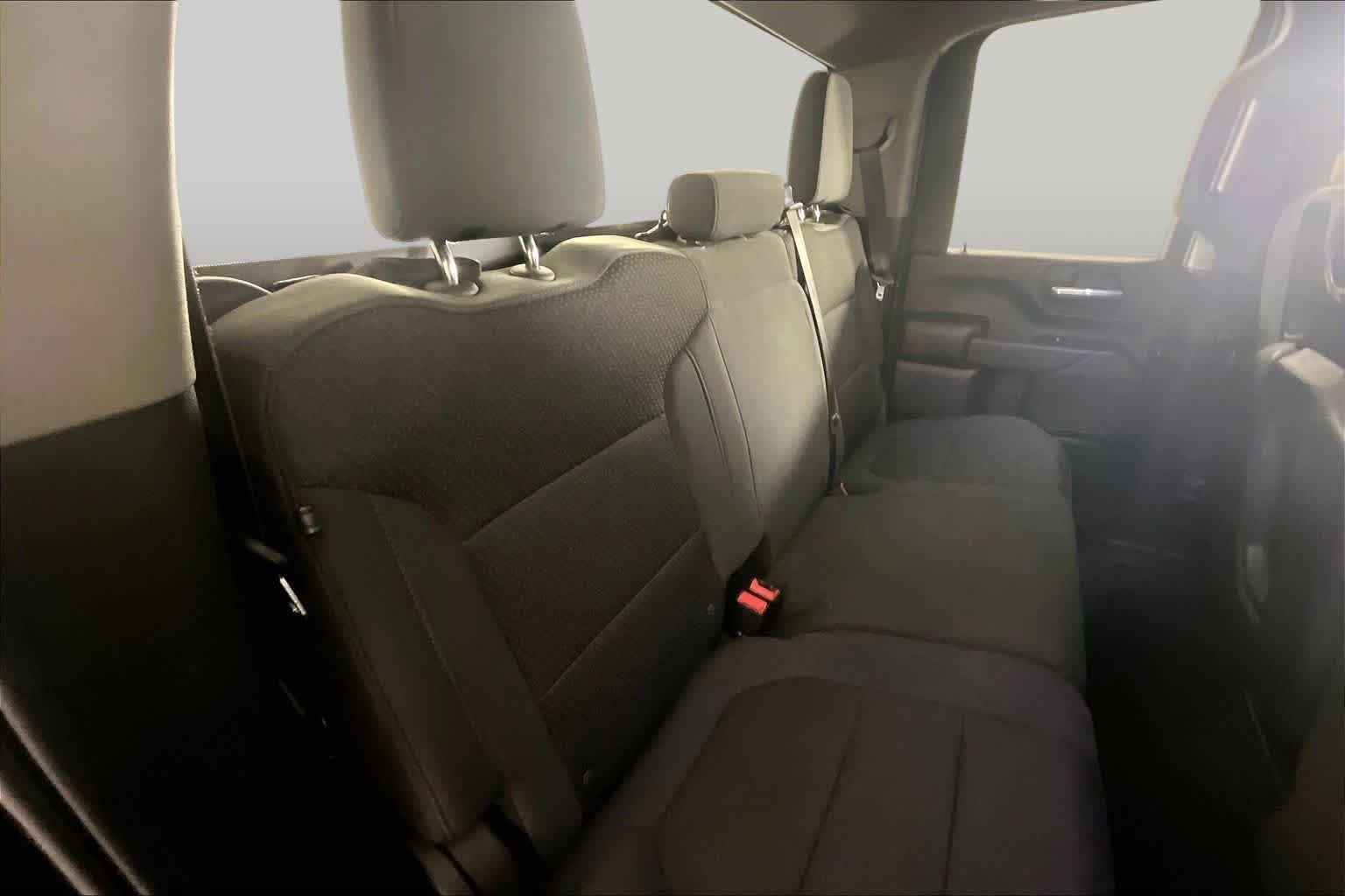 Used 2022 Black Chevrolet Custom image 19
