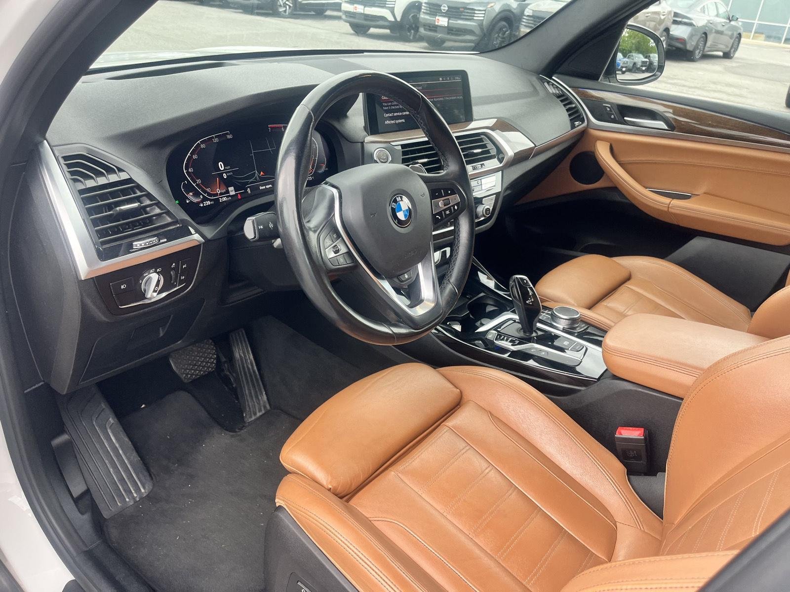 Used 2021 Alpine White BMW xDrive30i image 12