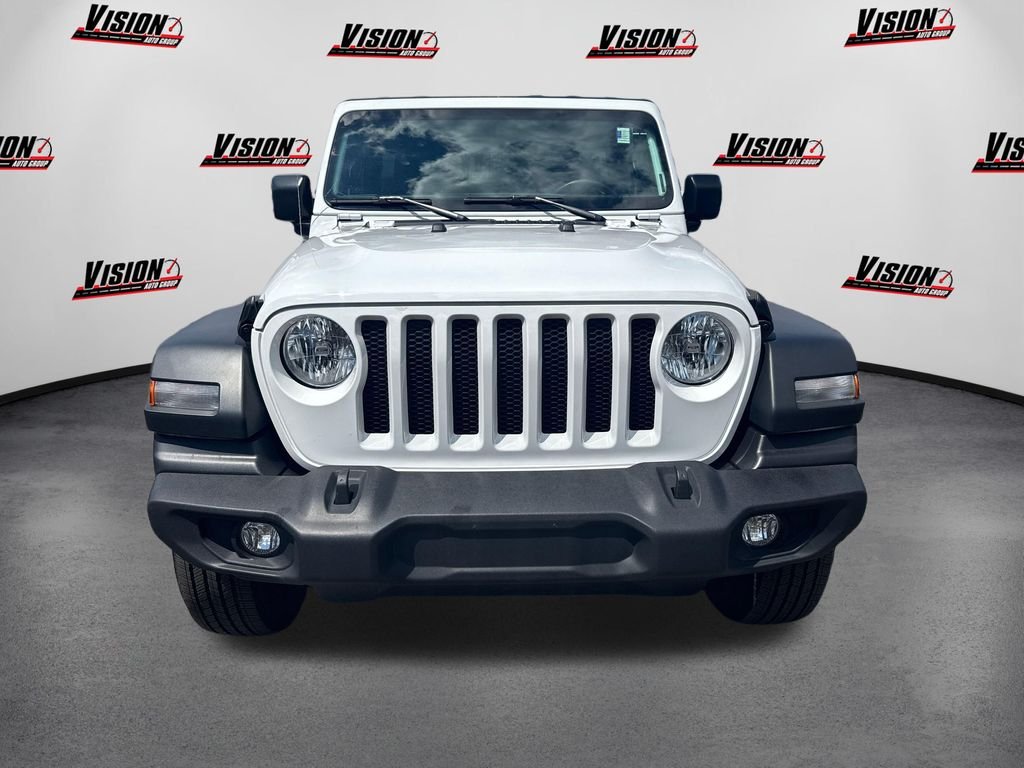 Used 2023 White Jeep Sport image 2