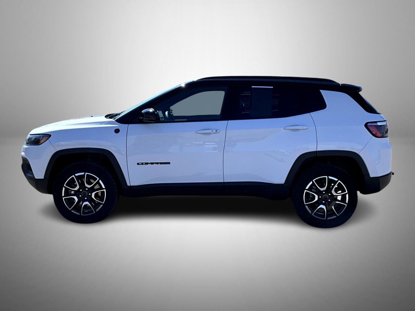 Used 2025 White Jeep Trailhawk image 8