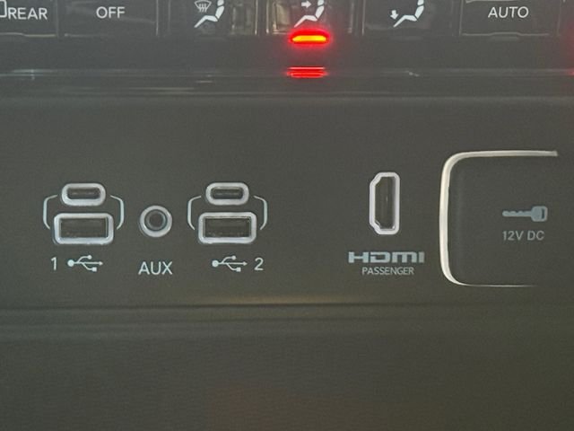 Used 2023 Silver Jeep Summit image 6