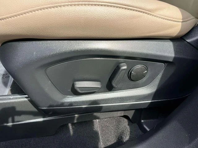 Certified Used 2020 Magnetic Ford XLT image 32