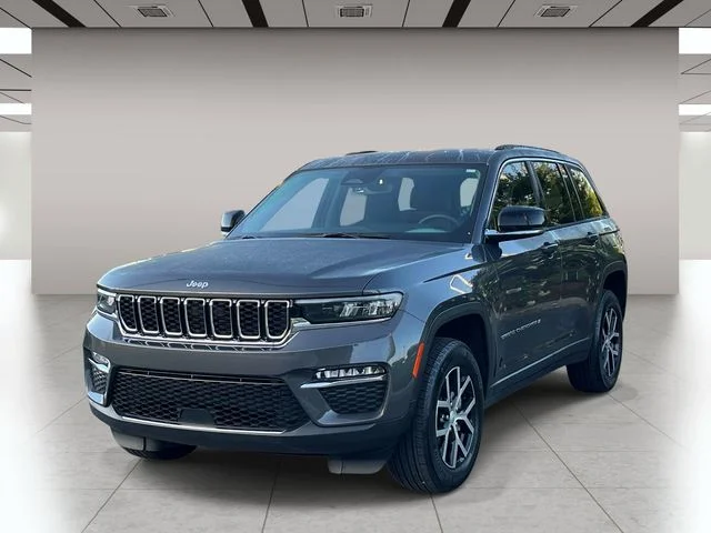 Used 2024 Gray Jeep Limited image 8