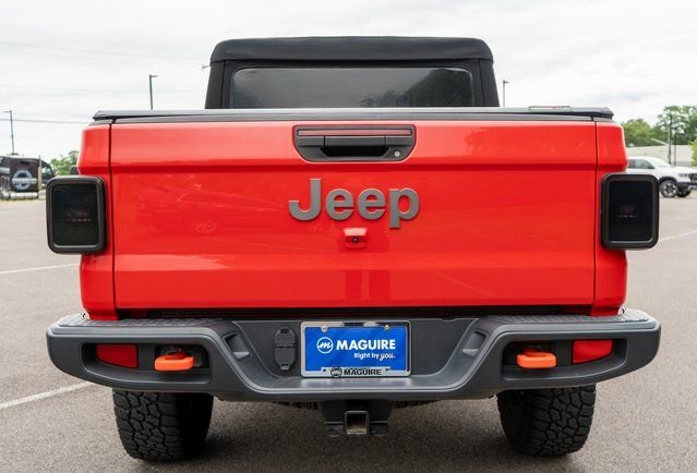 Used 2021 Red Clearcoat Jeep Mojave image 8