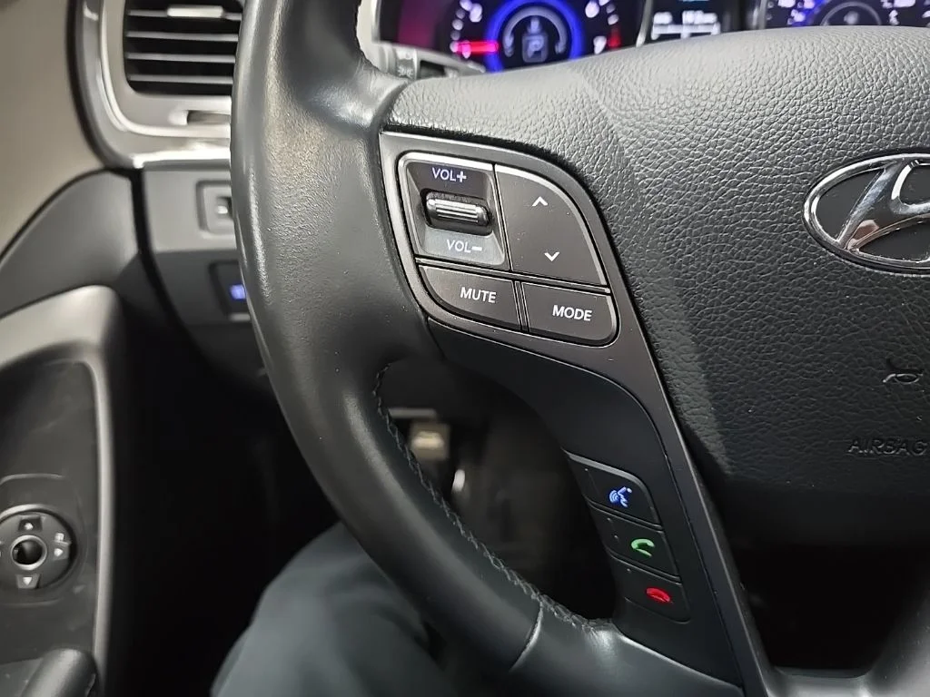 Used 2013 Gray Hyundai 2.0L Turbo image 19
