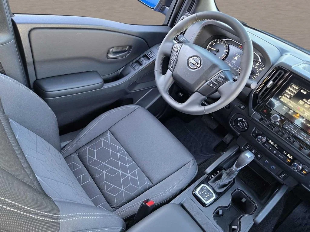 2026 Nissan Frontier SV - Photo 15