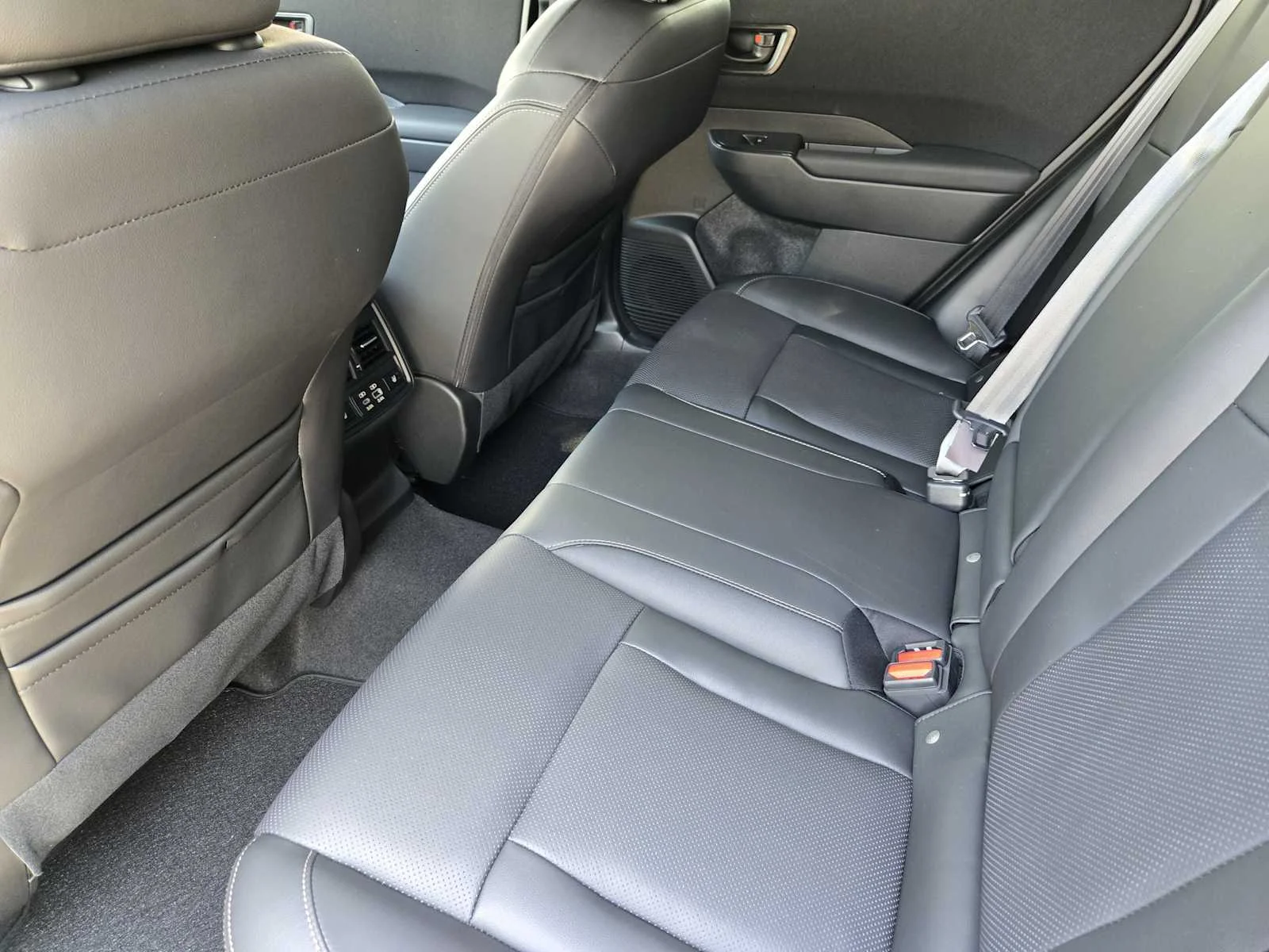 New 2026 MAGNETITE GRAY METALLIC Subaru Limited image 19