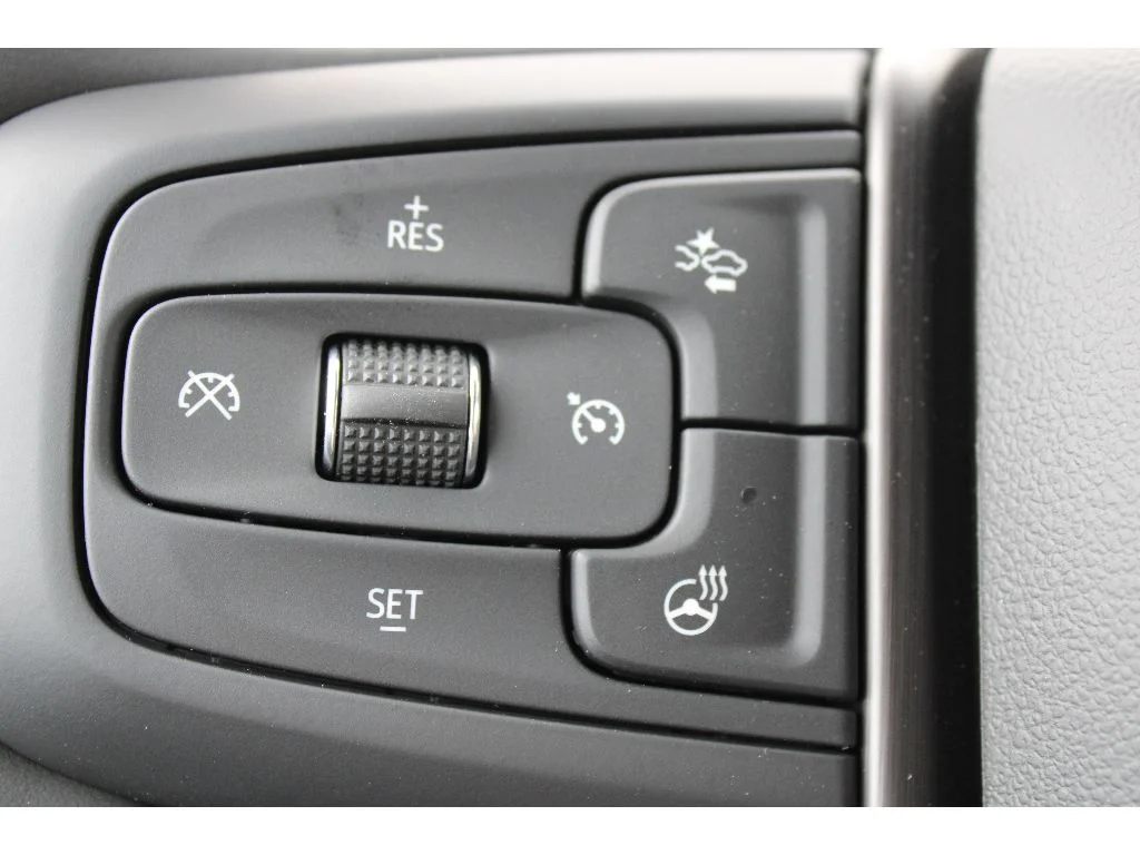 2026 GMC Sierra 1500 AT4X - Photo 18