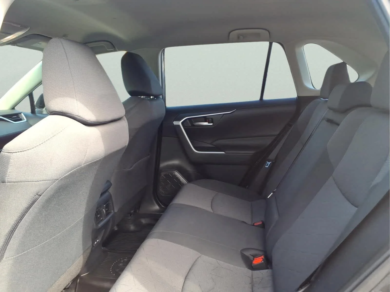 Used 2023 Magnetic Gray Metallic Toyota Hybrid XLE image 11