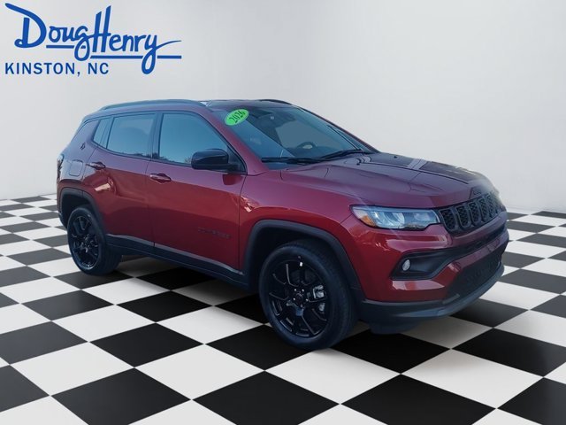 New 2026 Red Hot Pearlcoat Jeep Latitude Altitude image 7