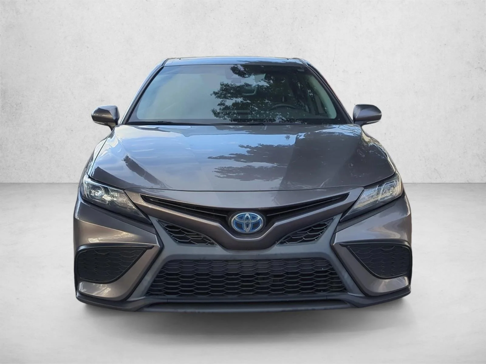 Used 2022 Predawn Gray Mica Toyota Hybrid SE image 2