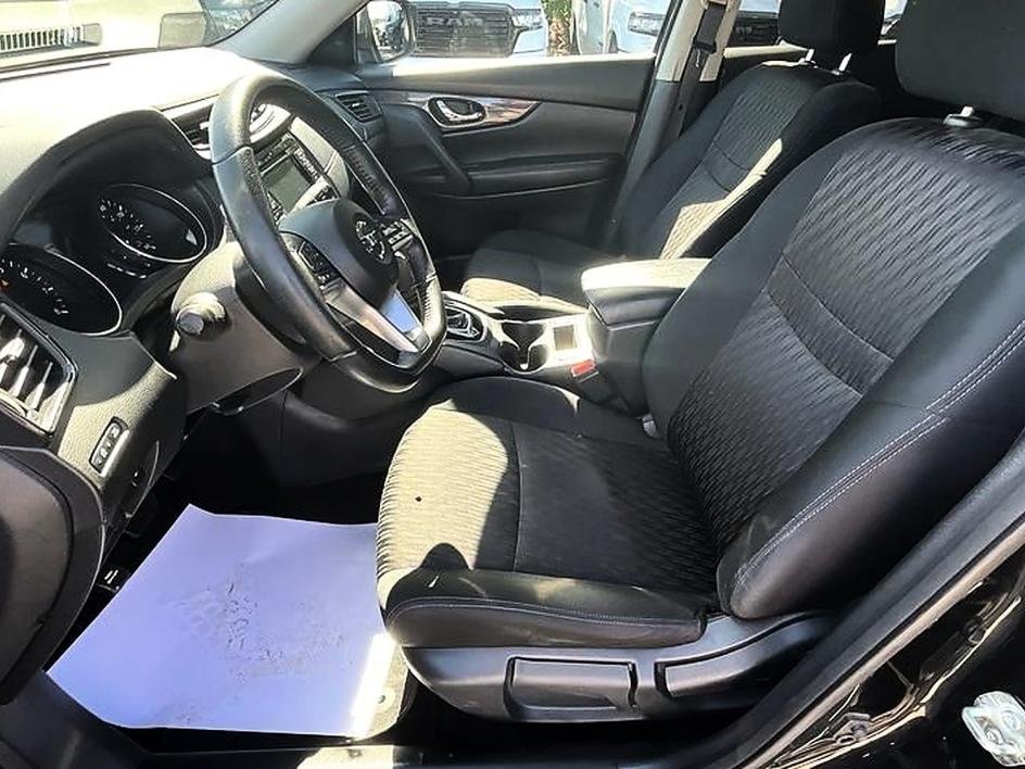 Used 2019 Black Nissan S image 14