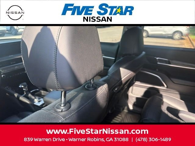 Used 2022 Black Kia SX image 21