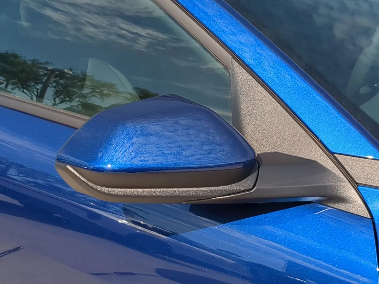 New 2026 Deep Sea Blue Kia LXS image 32
